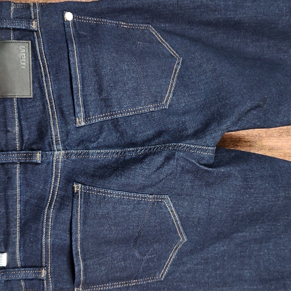 30x30 Zach Straight Fit Jeans Like New - Picture 5 of 12